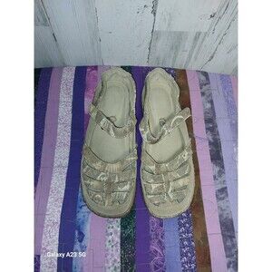 Acorn Women's Size 9 Camo Mary Jane Flats Sandals